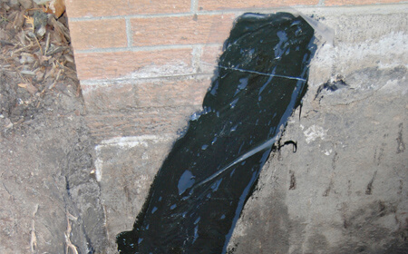 Exterior leaky wall crack repair Exterior leaky wall crack repair
