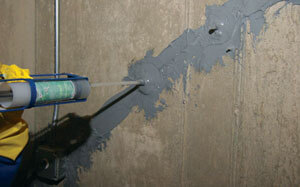 Leaky wall crack repair Leaky wall crack repair